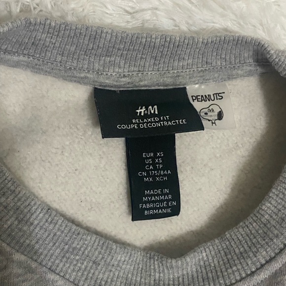 grey crewneck sweatshirt - Picture 7 of 7